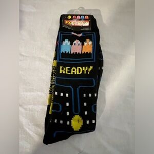 NWT PAC-MAN READY & GAME
OVER GAMING CREW
SOCKS 2 PAIRS MEN'S SHOE SIZE 6-12